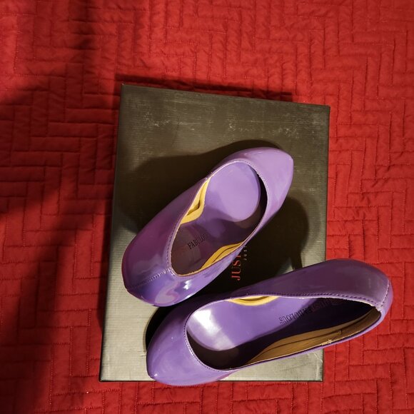Women's Sz 6.5 Patent Purple 4.5" Heel Pumps - Picture 6 of 6